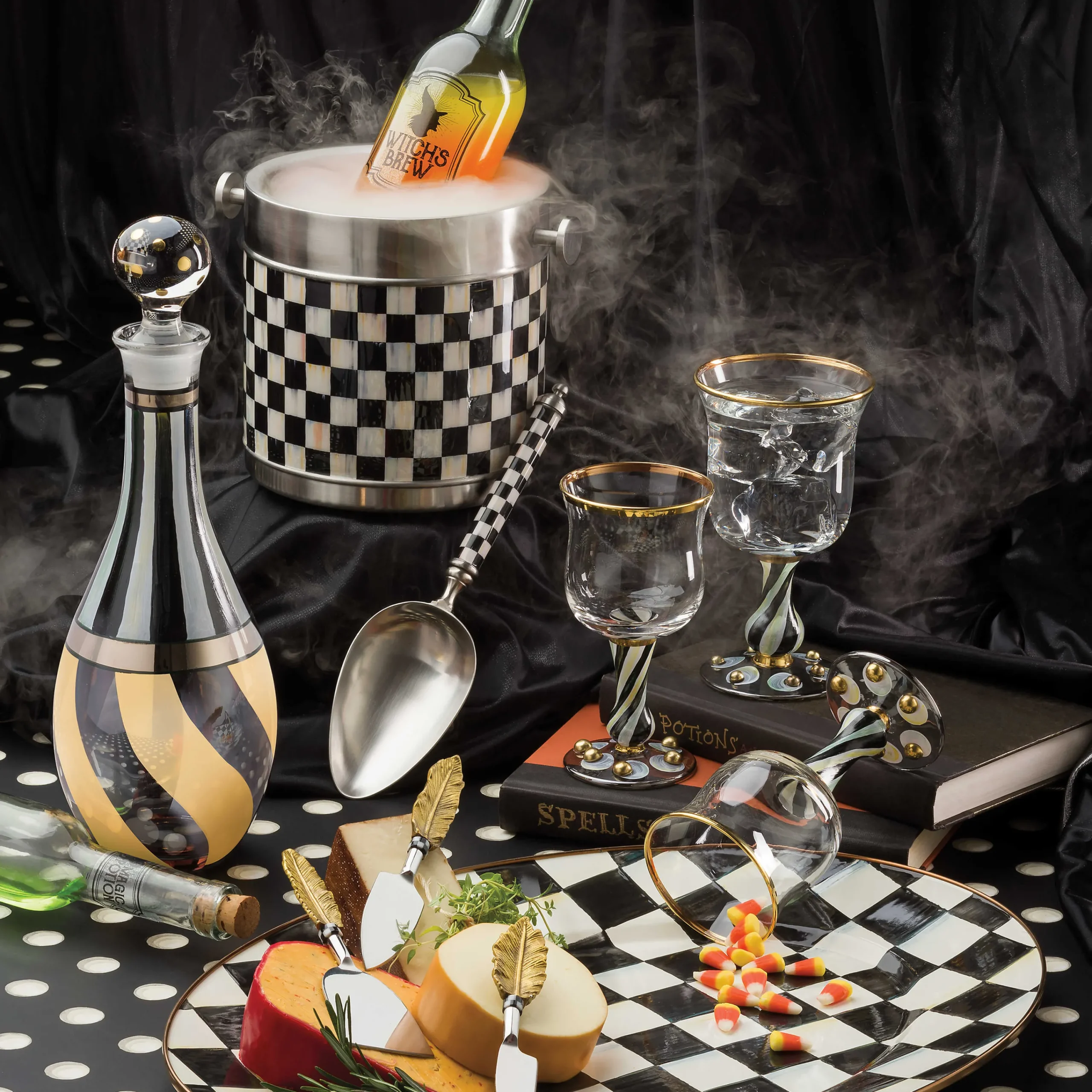 MacKenzie-Childs 3260 Ice Bucket - Courtly Check* Outdoor Entertaining