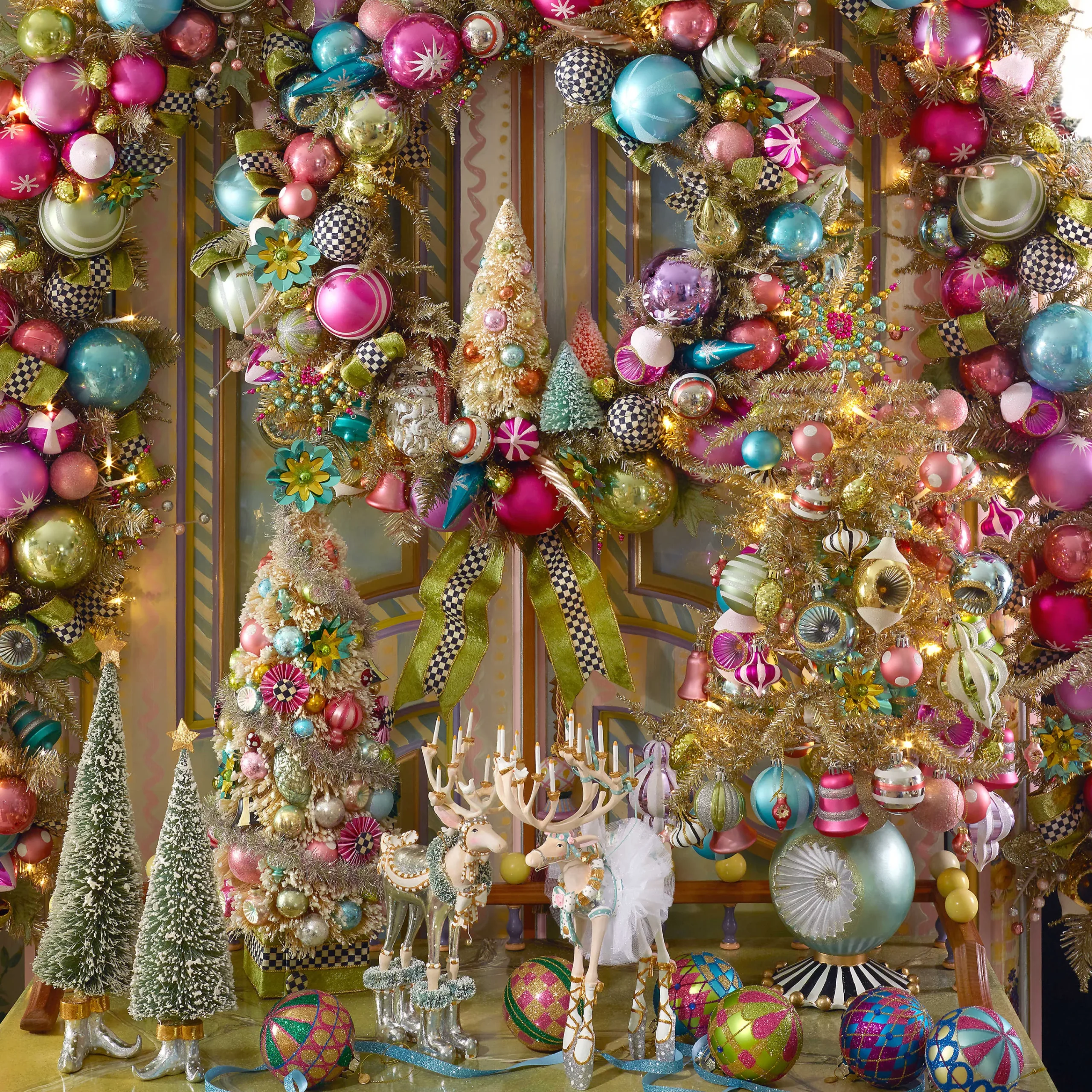 MacKenzie-Childs Patience Brewster Moonbeam Dasher Reindeer Figure* Room Accents