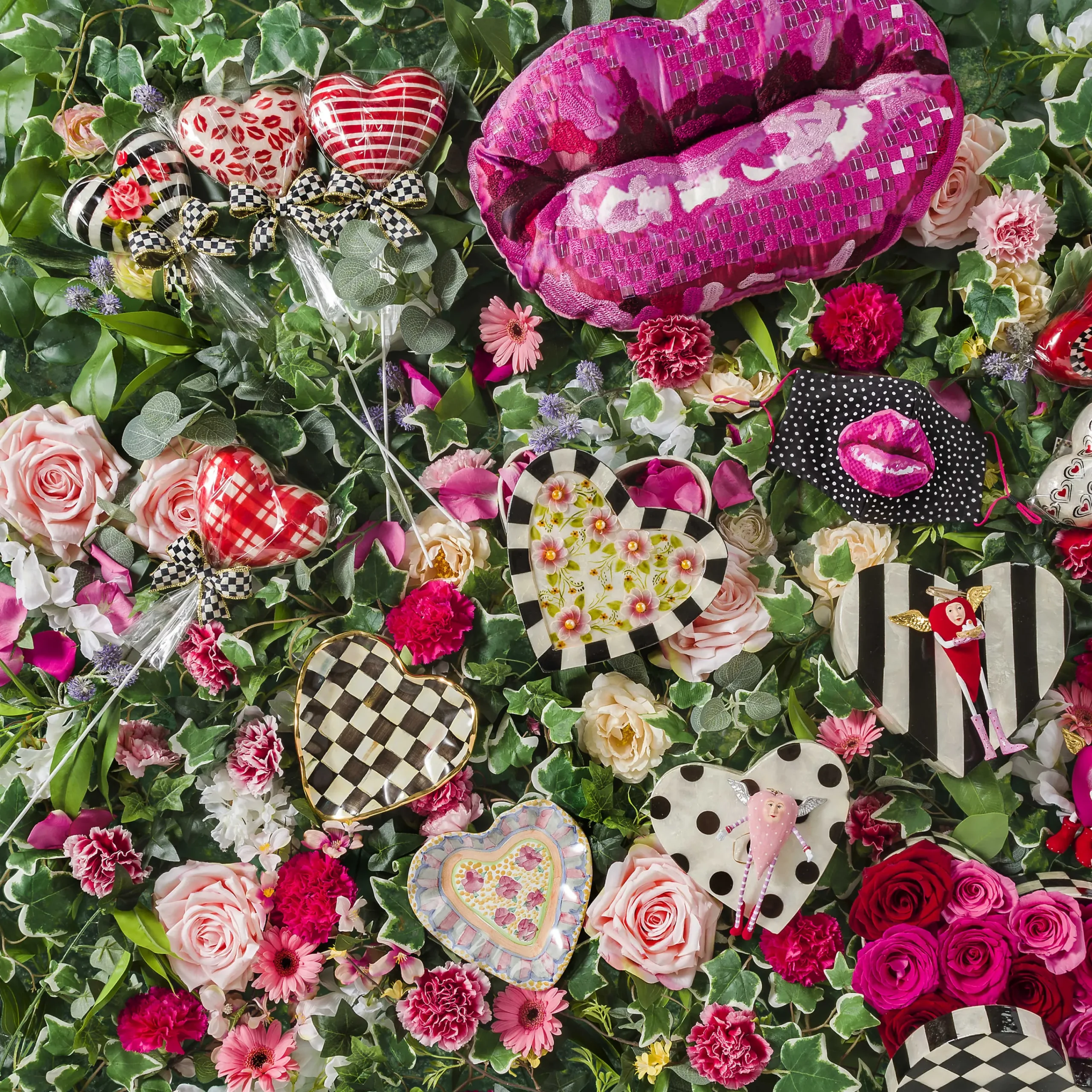 MacKenzie-Childs Pucker Up Pillow* Pillows, Throws, & Cushions