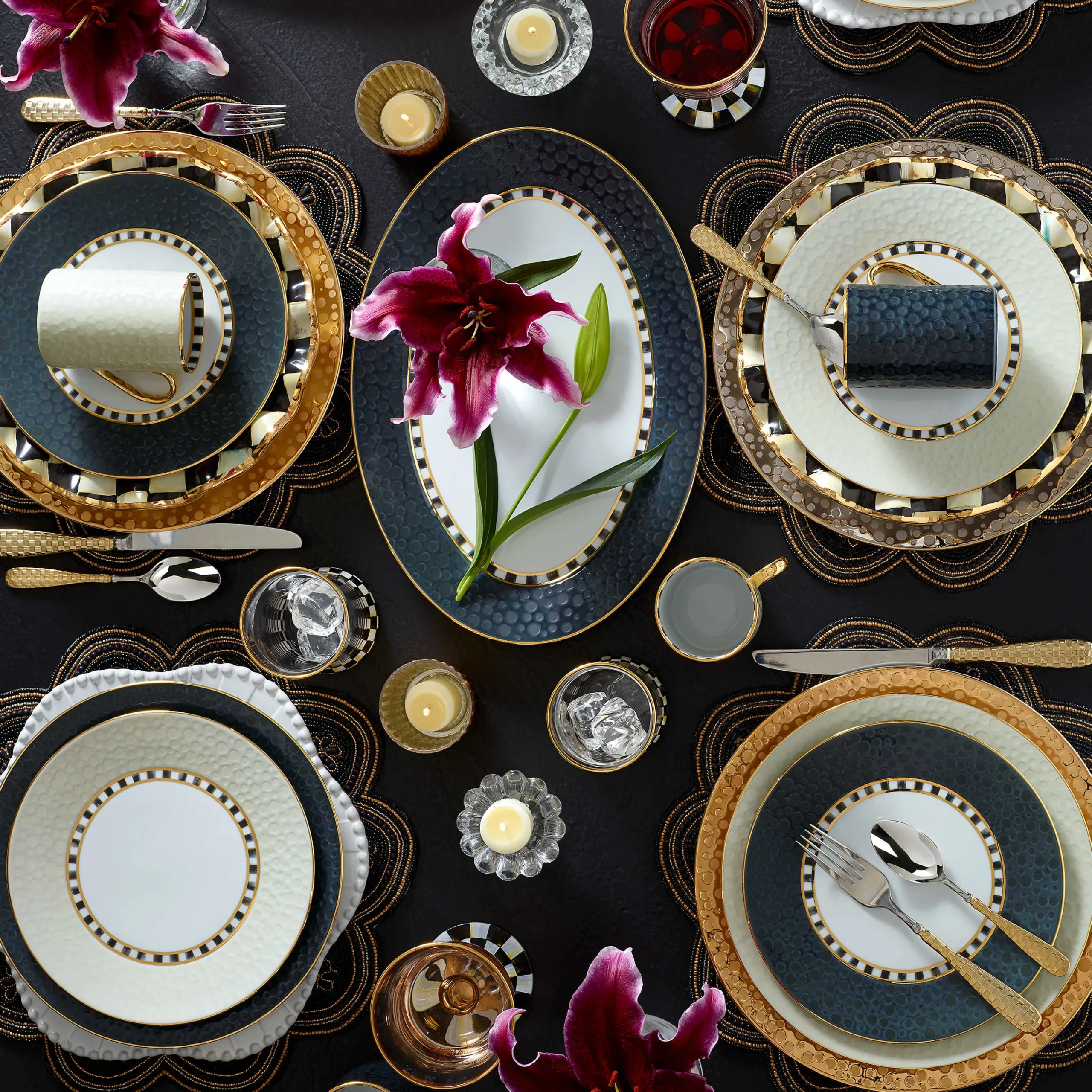 MacKenzie-Childs Soho Dinner Plate - Midnight* Outdoor Entertaining