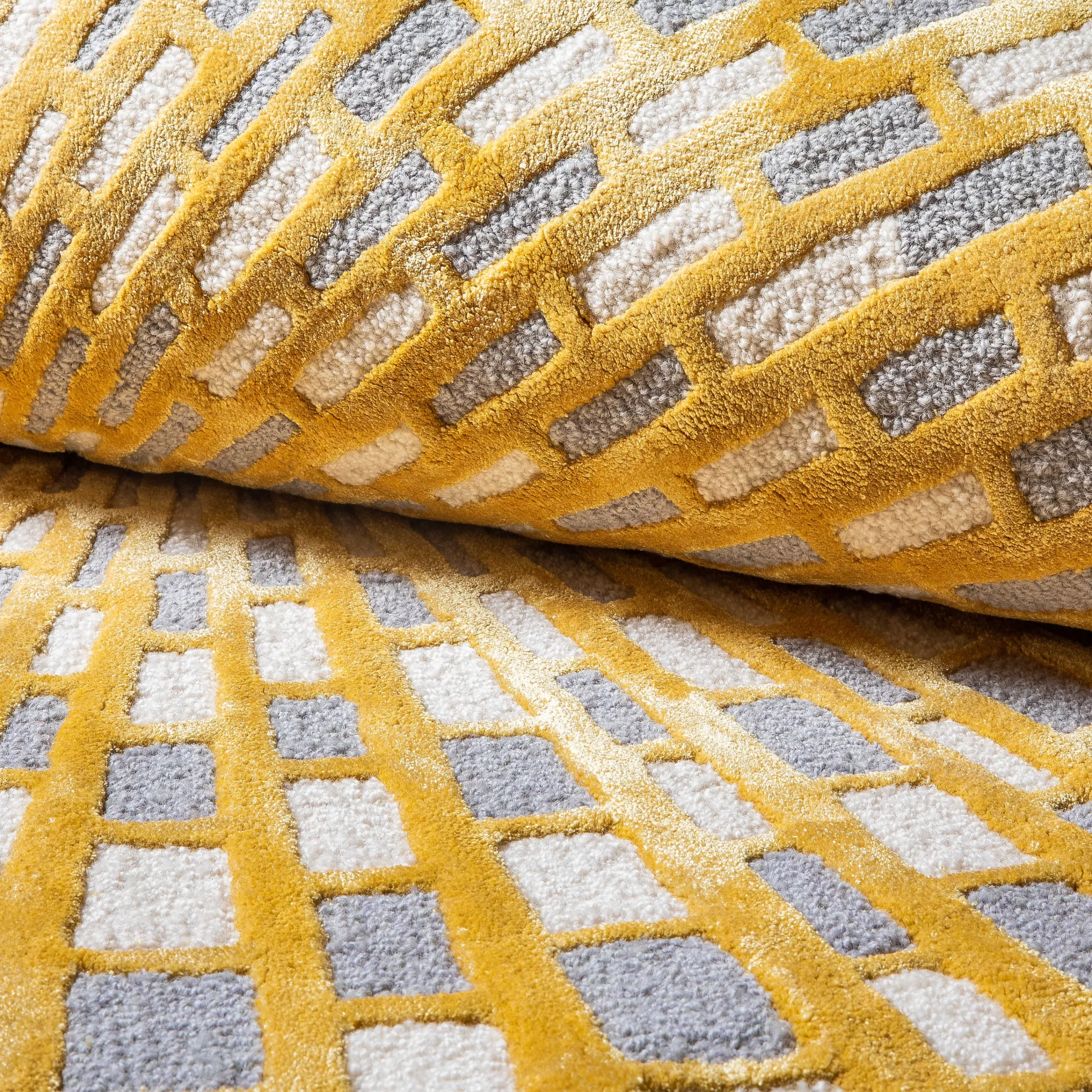 MacKenzie-Childs Sundance Rug - 6' Round* Rugs